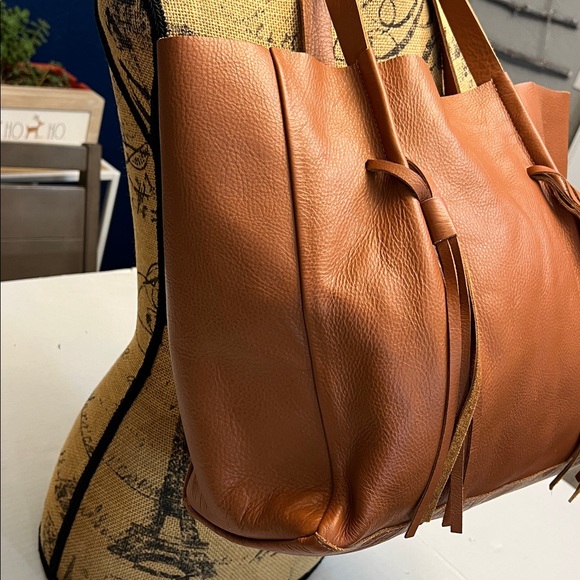 B-LOW THE BELT MIGUEL TOTE BAG BROWN LEATHER - Picture 4 of 16